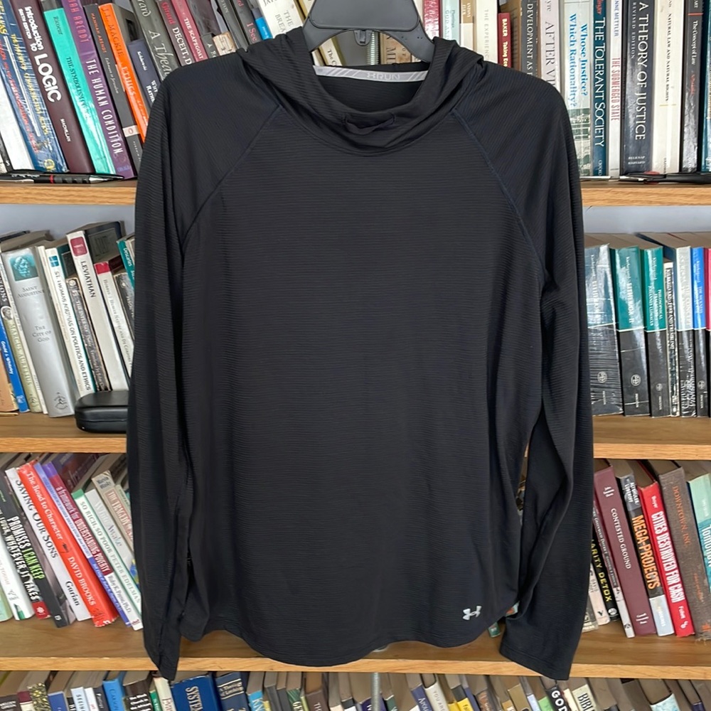 Under Armour Black hooded Athletic shirt. Size Medium.